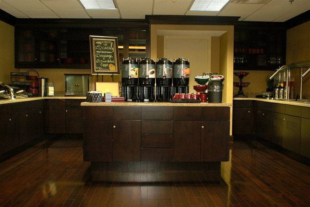 Homewood Suites By Hilton Louisville-East Restaurant foto